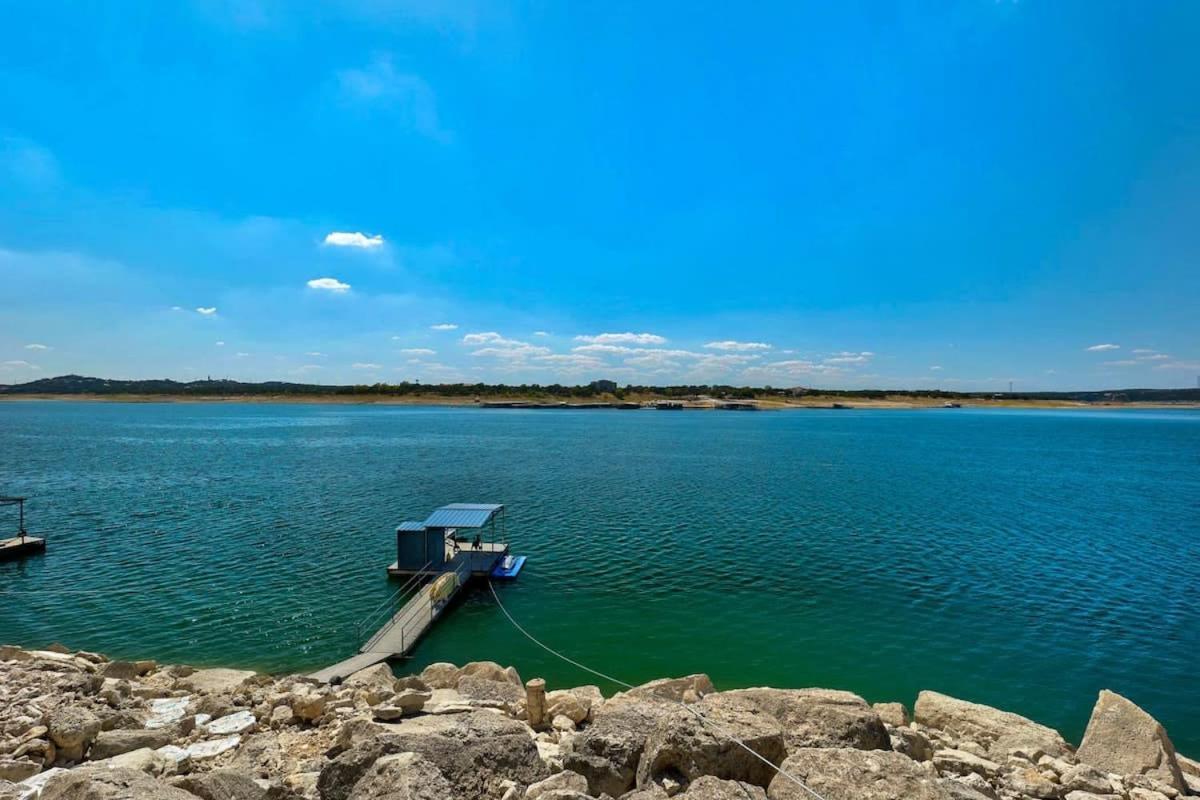 Atlantis On Lake Travis Pool Hot Tub Dock Villa Leander Dış mekan fotoğraf